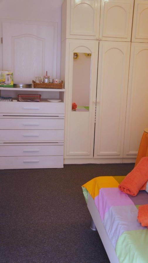 Iva New With Private Bathroom *