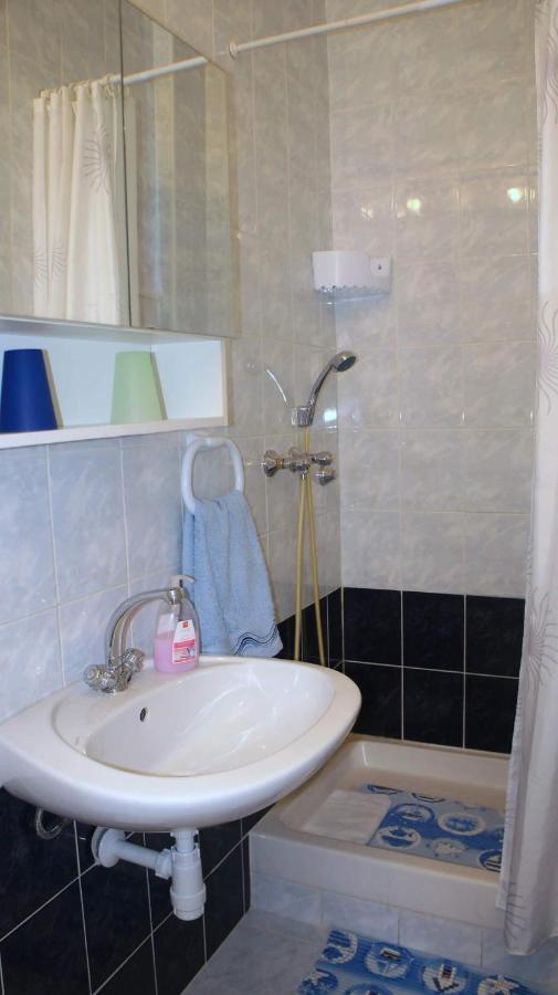 Iva New With Private Bathroom *